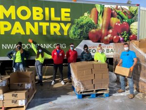 A Mobile Pantry distribution hosted by the Northwest Arkansas Food Bank. A Mobile Pantry distribution hosted by the Northwest Arkansas Food Bank.