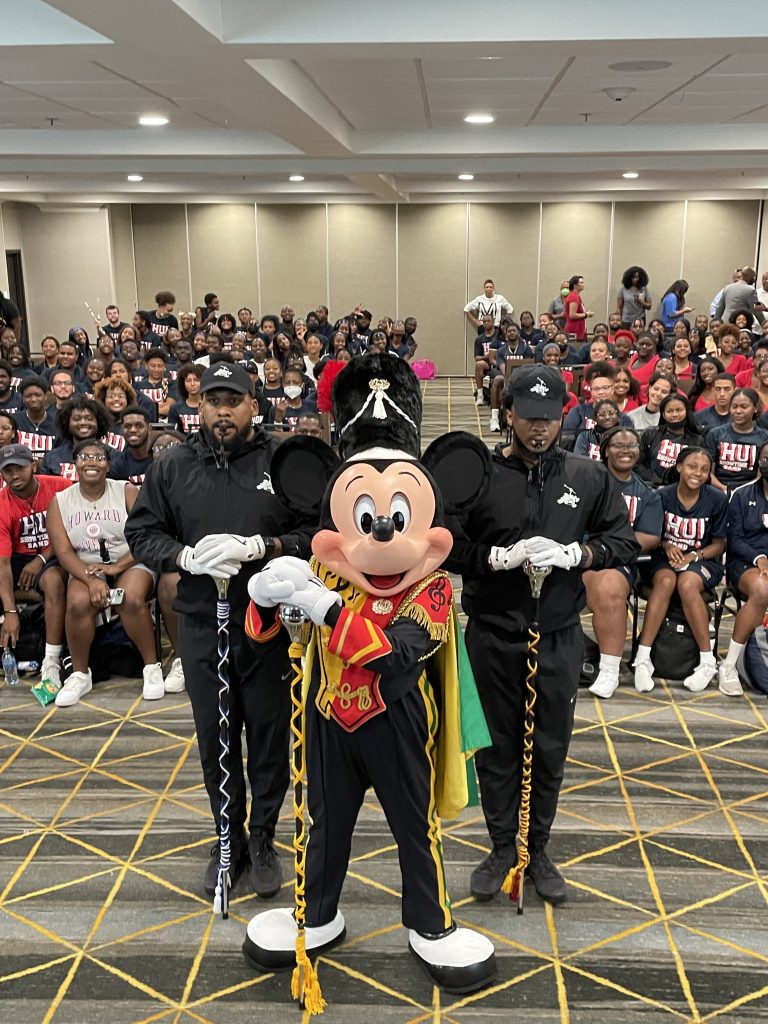 Drum Major Mickey posing with the audience at the MEAC/SWAC event