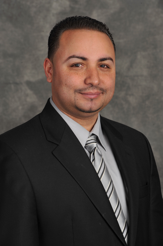 Voices Unidas Meet Edwin Roman Life at Disney