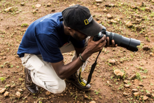 Nat Geo field ready program participant takinging a picture 