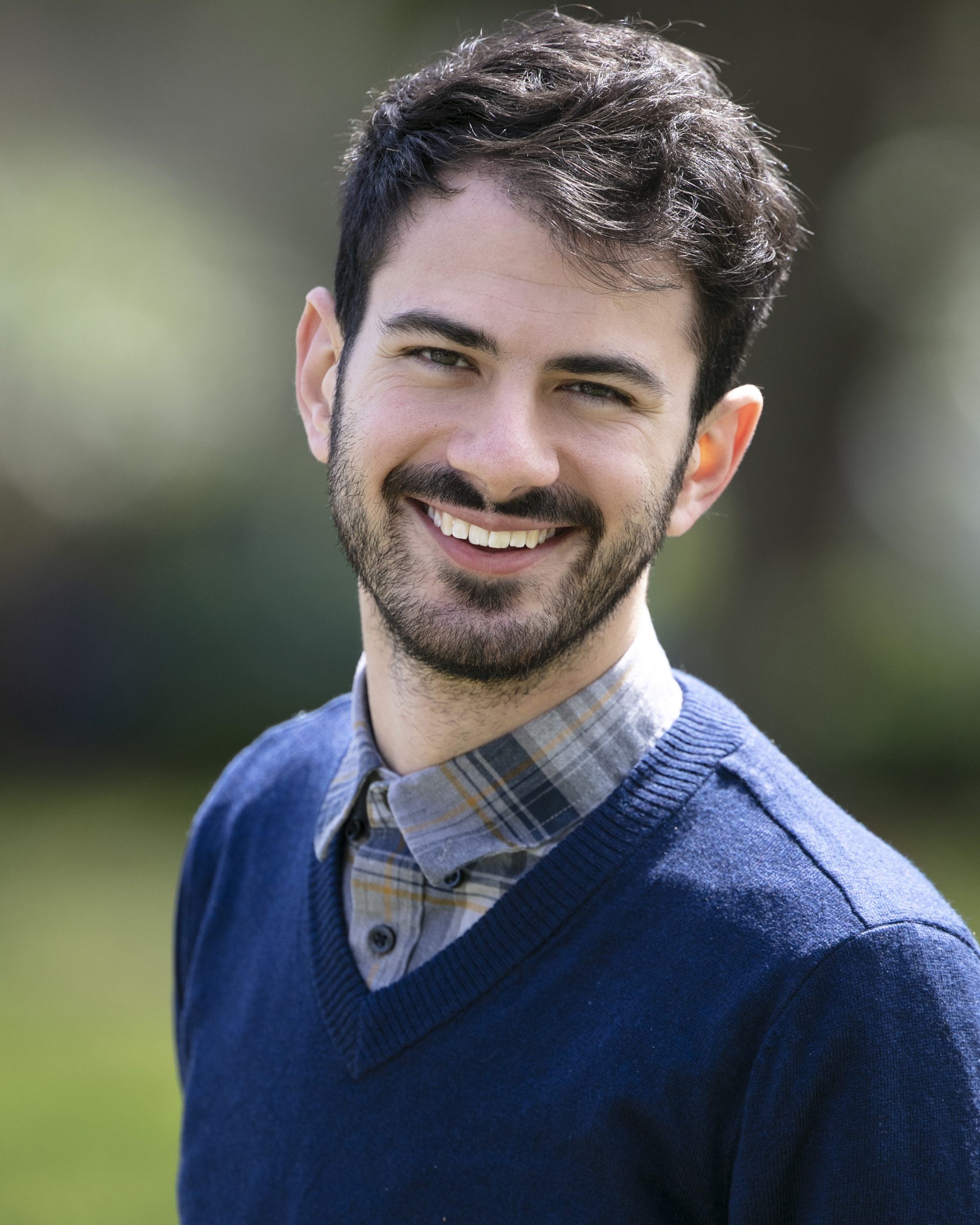 Professional portrait representing a Disney Experiences social media producer focused on trend‑driven storytelling and digital innovation.