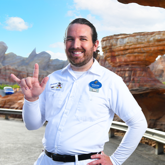 Three Reasons Why So Many People Start Their Careers at Disney