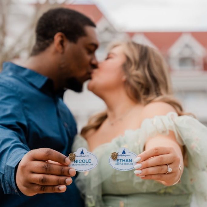 Nicole &amp;  Ethan Engagement Session