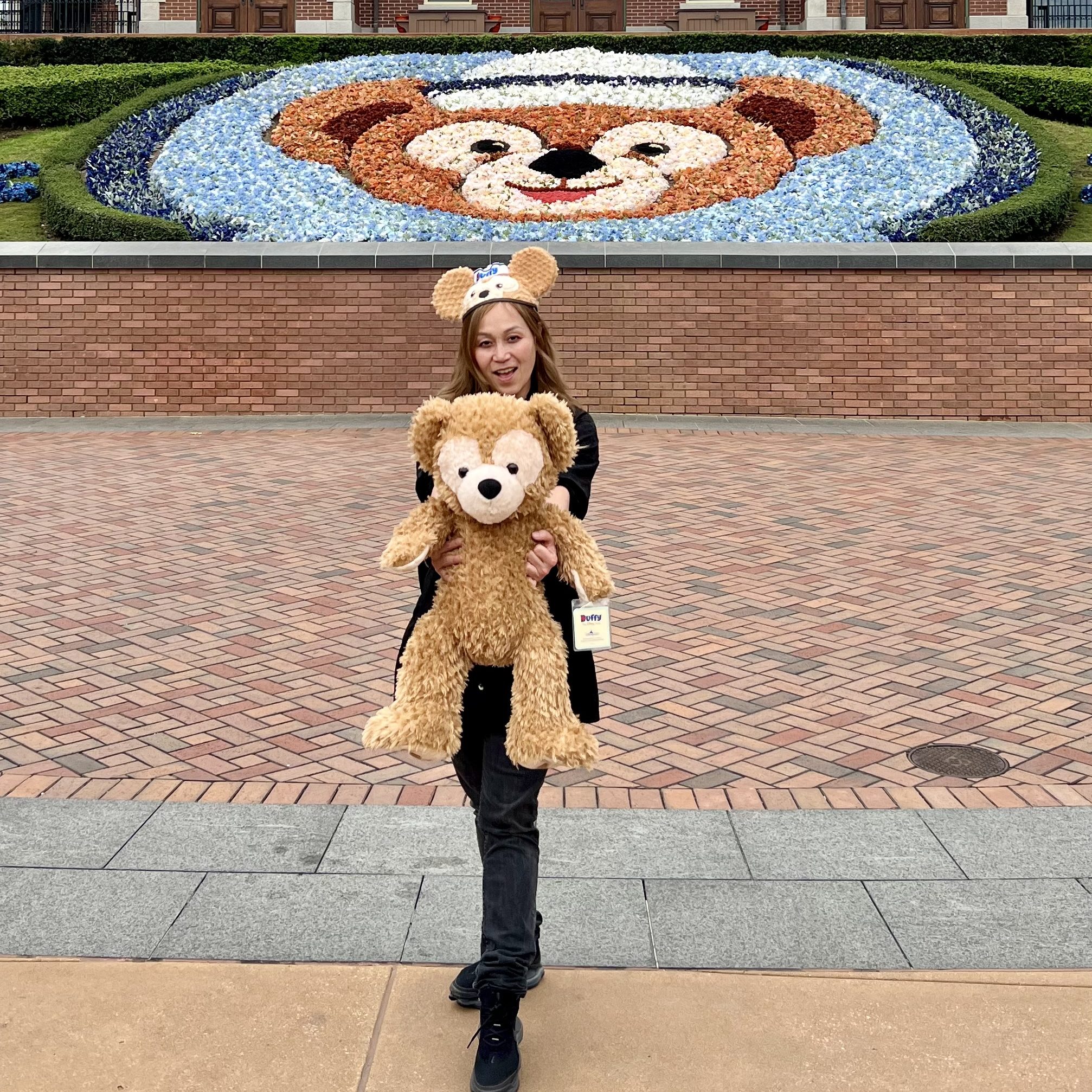 Duffy Floral with duffy 2023