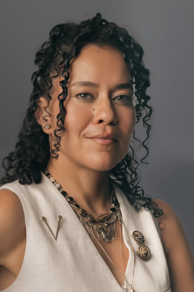 180789_Aaron_Outlen_0918_R(1)