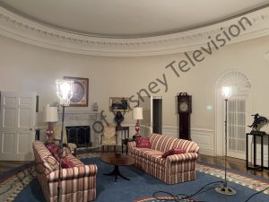 DT6155 Int. Oval Office_5