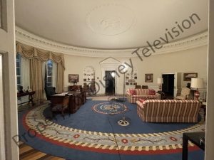 DT6155 Int. Oval Office_6