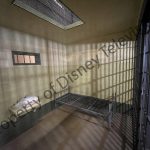 DT6180 Int. Prison Cell_2